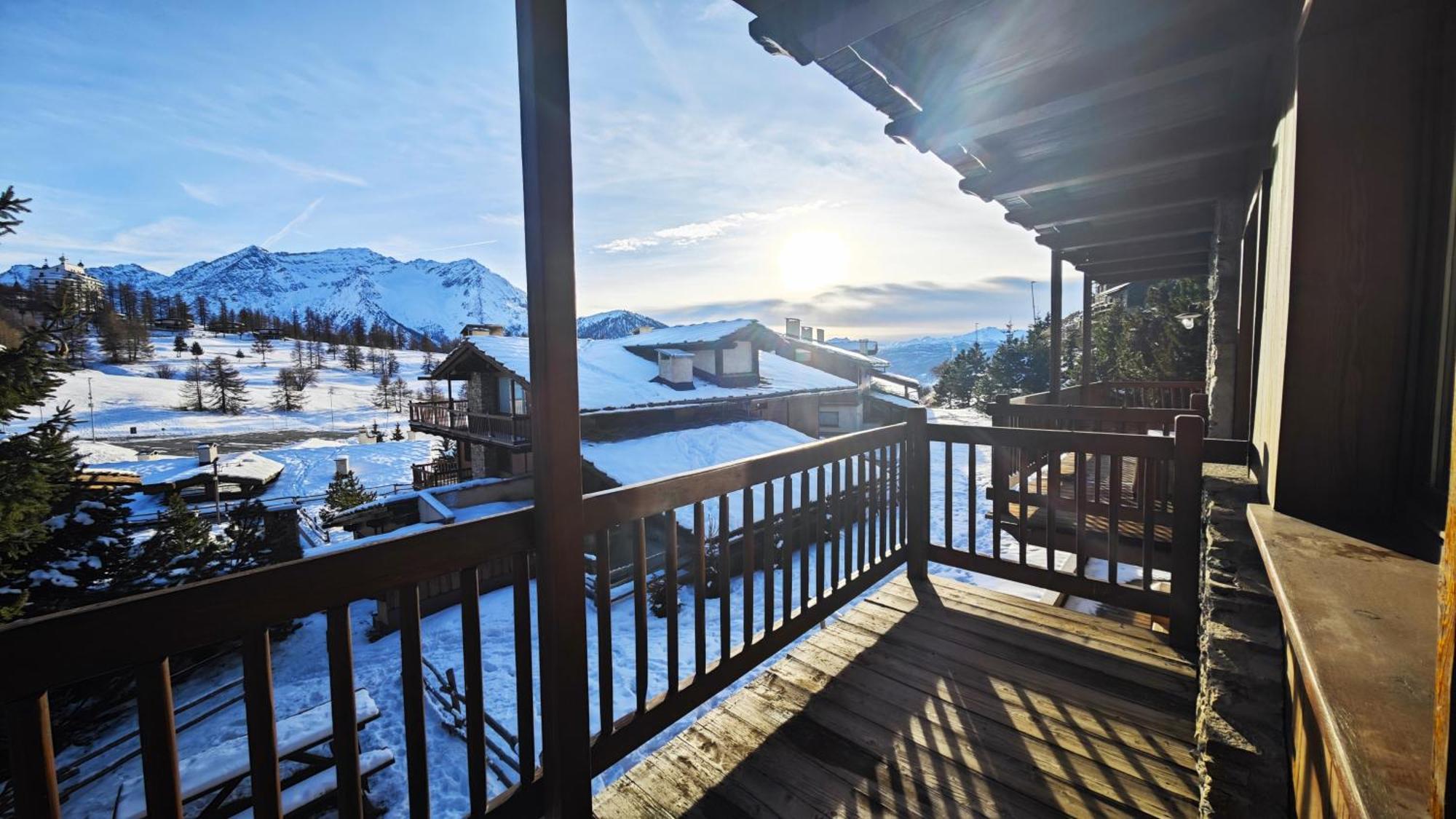 Vila Hostdomus - Imperial Chalet Colle Colle Sestriere Exteriér fotografie