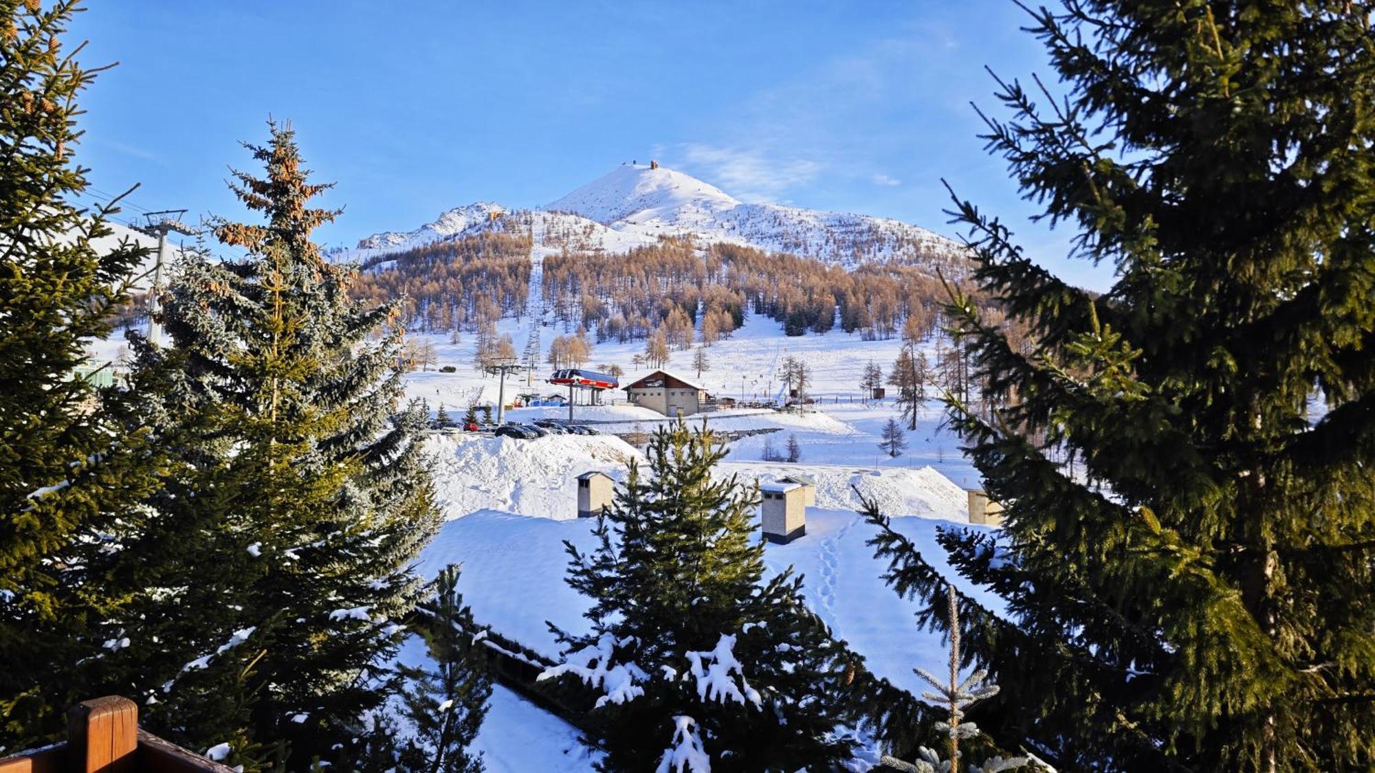 Vila Hostdomus - Imperial Chalet Colle Colle Sestriere Exteriér fotografie